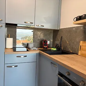  Apartment Perla - With Sea View